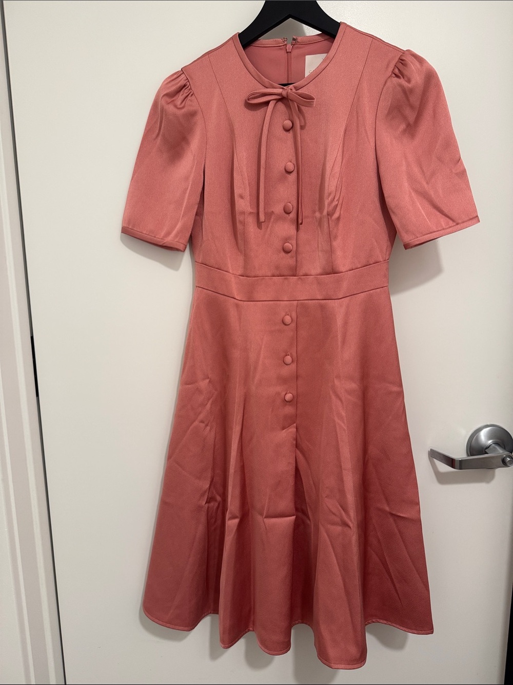 Gal Meets Glam 'Natalie' Dusty Rose Midi Dress with Bow Tie